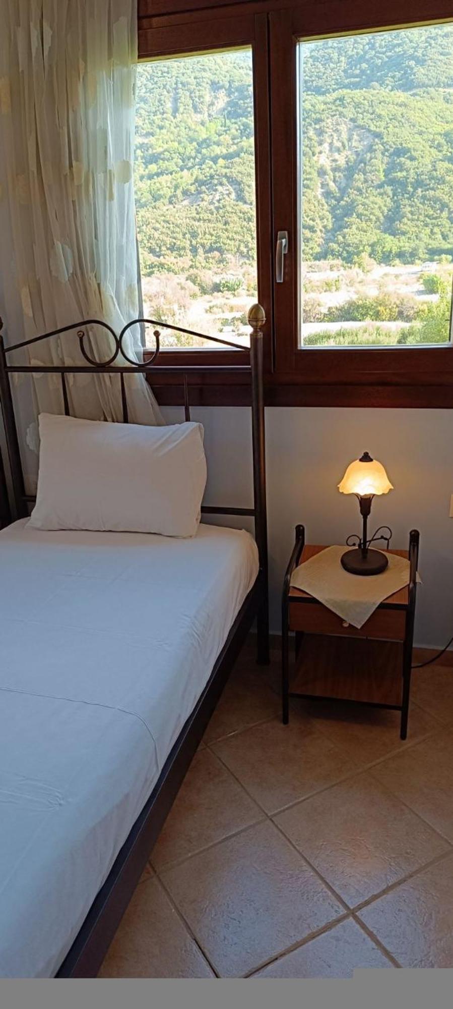 Evinos Village Resort Gefira Mpania Eksteriør billede